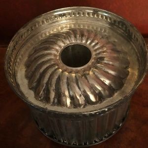 Vintage Tin Pudding Mold with Lid, Bundt Cake, Jelly Mold, Retro kitchen Mold,